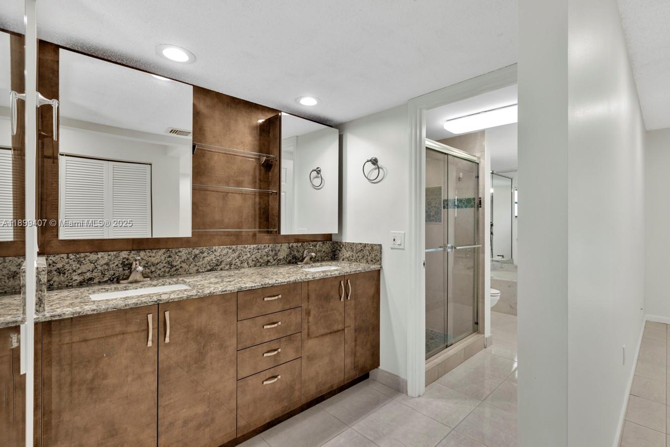 GLADES OF BOCA LAGO CONDO - Residential