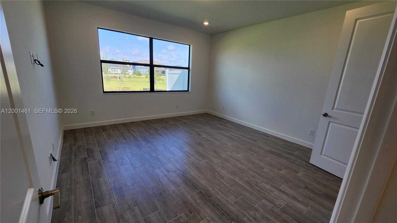 ARDEN PUD POD H SOUTH - Residential Lease