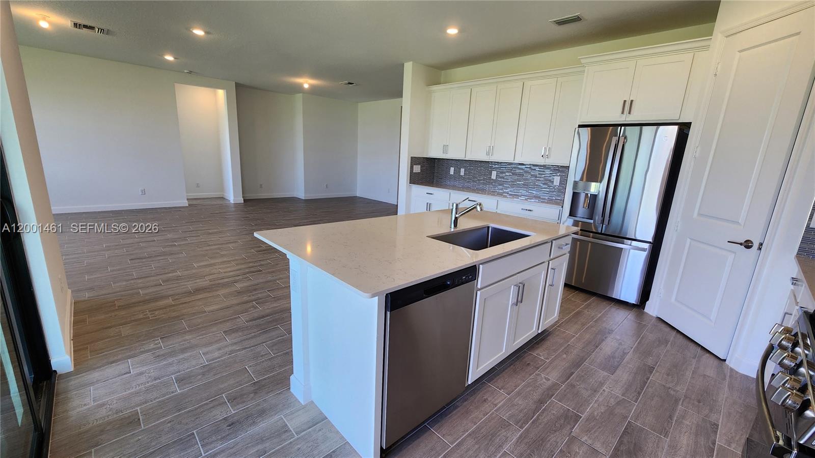 ARDEN PUD POD H SOUTH - Residential Lease