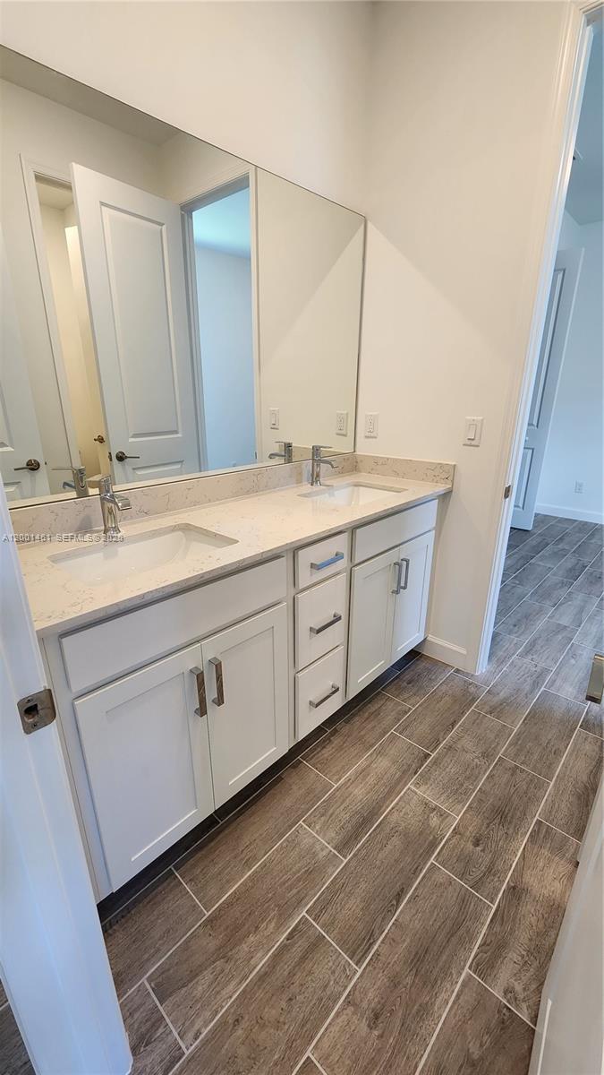 ARDEN PUD POD H SOUTH - Residential Lease