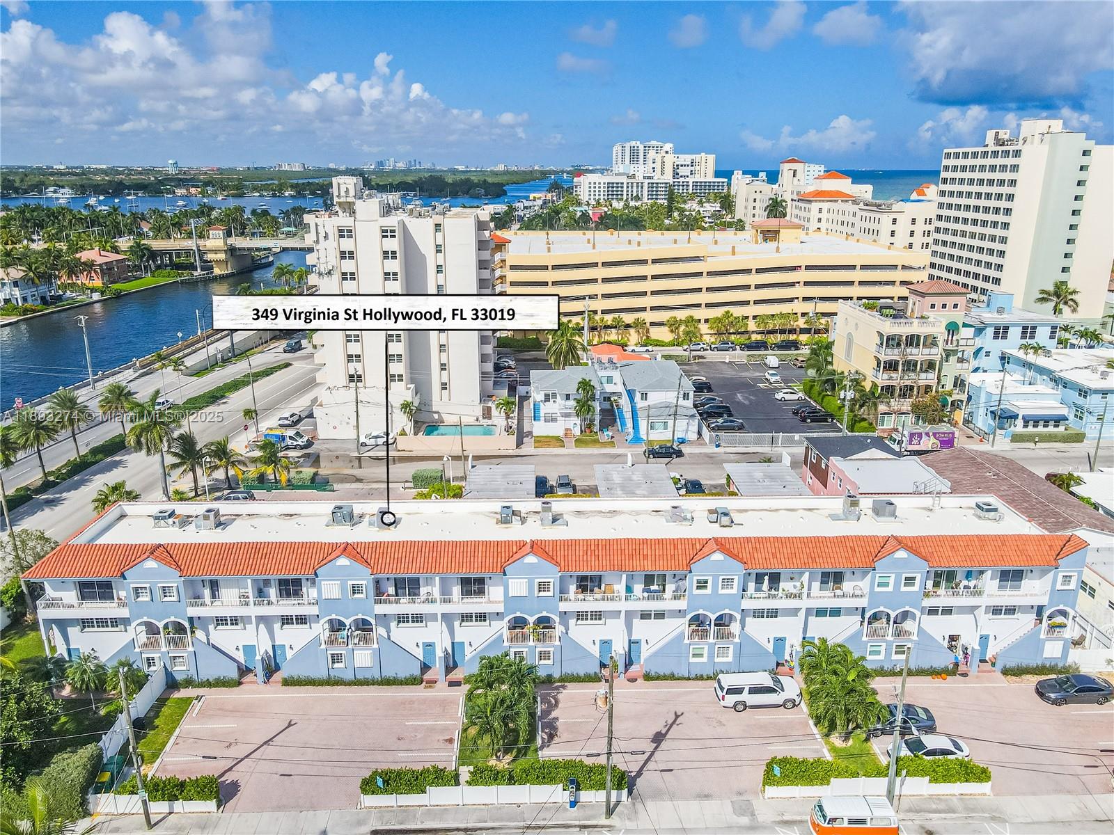HOLLYWOOD BEACH - Residential Lease