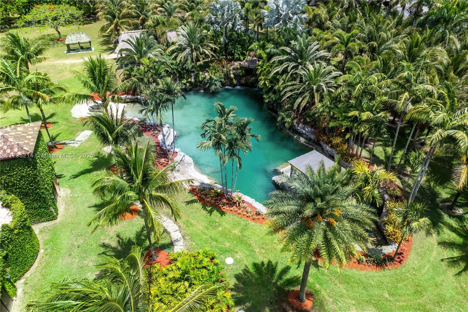 REDLANDS - Residential