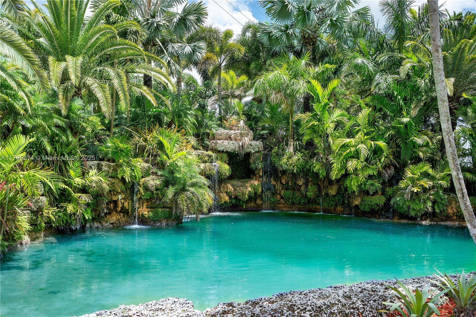 REDLANDS - Residential