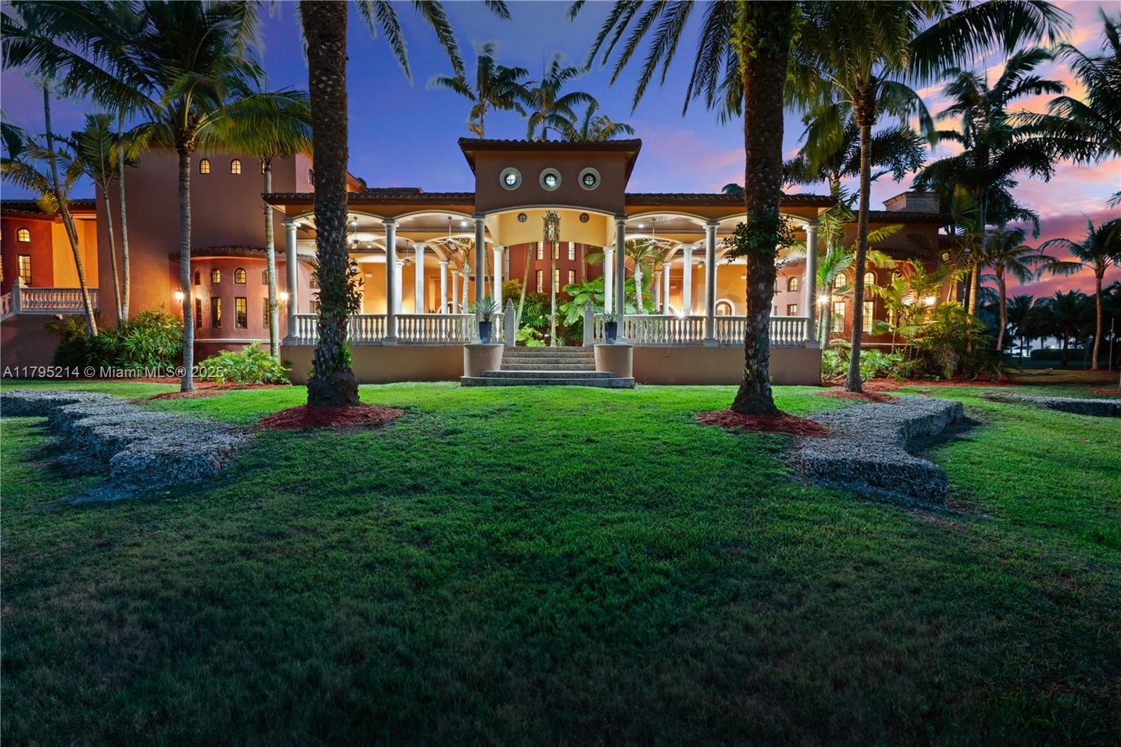 REDLANDS - Residential