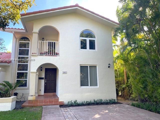 402 Majorca Ave