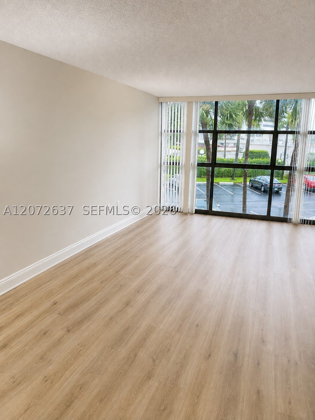 600 Parkview Dr 224
