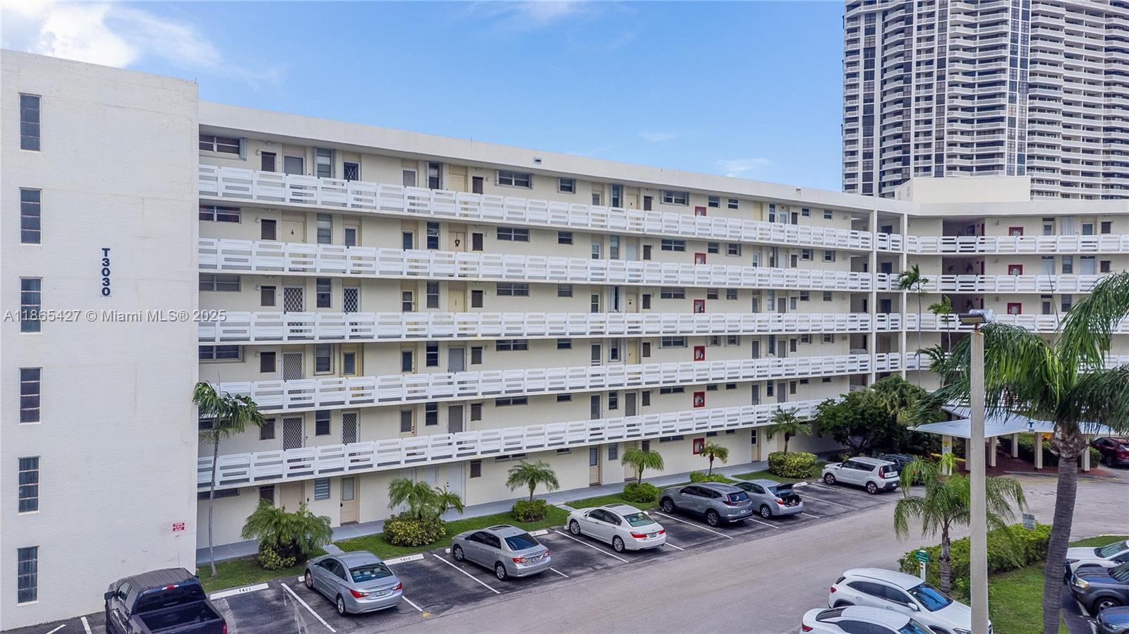 POINT EAST SEC 4 CONDO - Residential