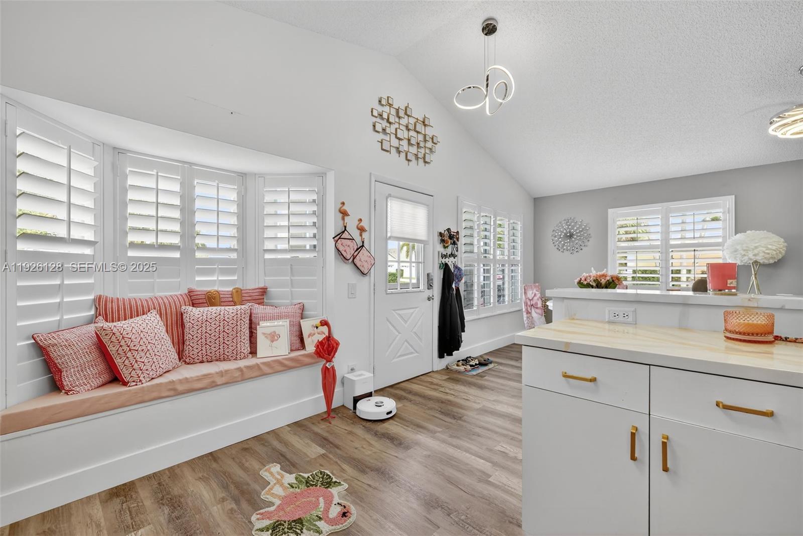 KINGS ISLE PHASE VIII-A - Residential Lease