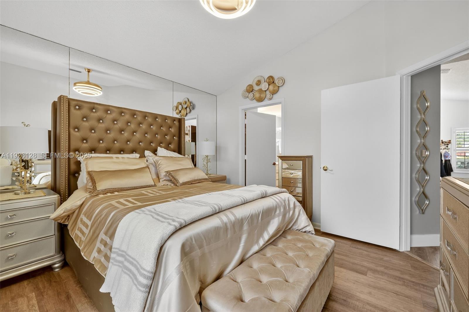 KINGS ISLE PHASE VIII-A - Residential Lease