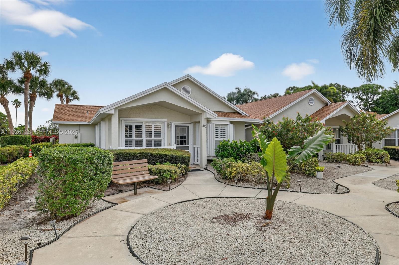 KINGS ISLE PHASE VIII-A - Residential Lease