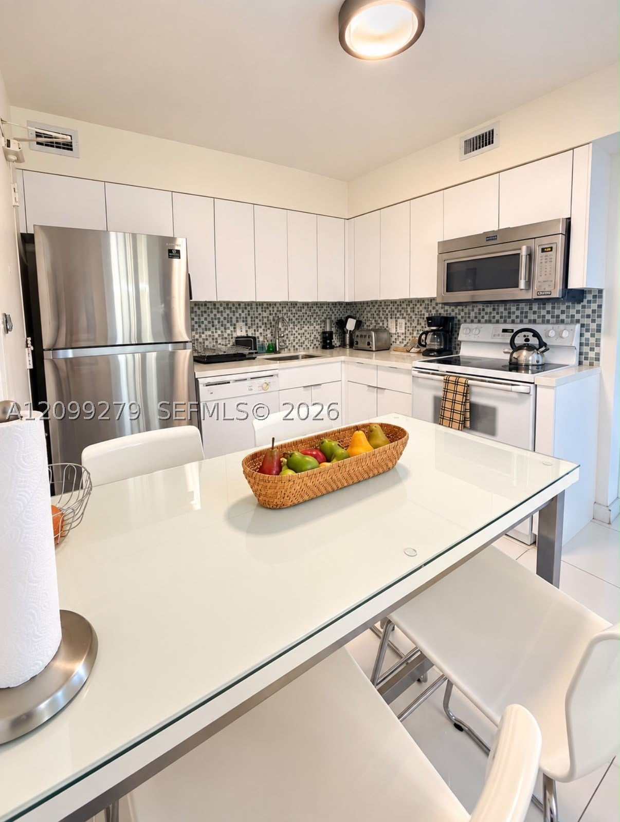 5151 Collins Ave 921