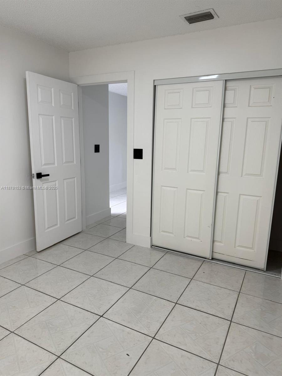 GARDEN CIRCLE - Residential