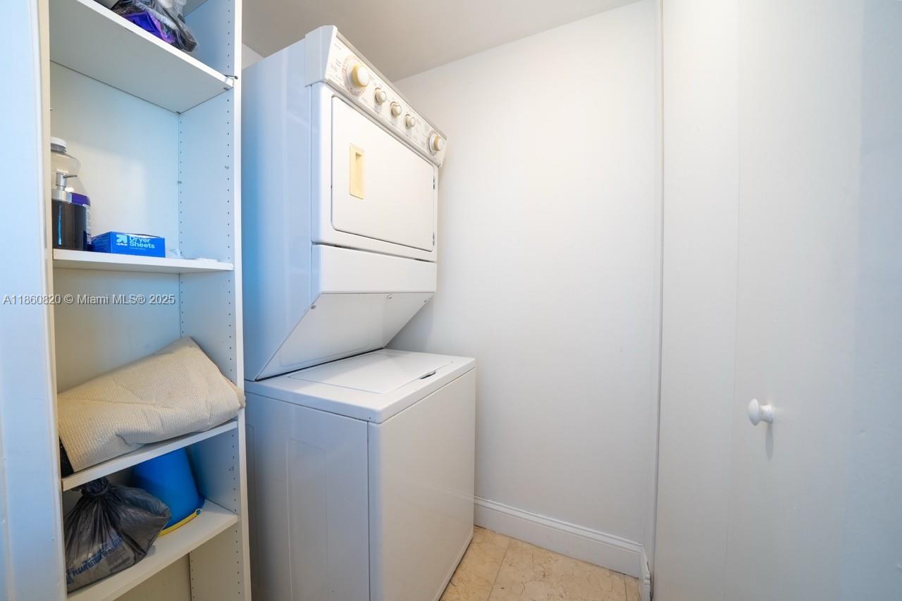 BEACH CLUB - Residential