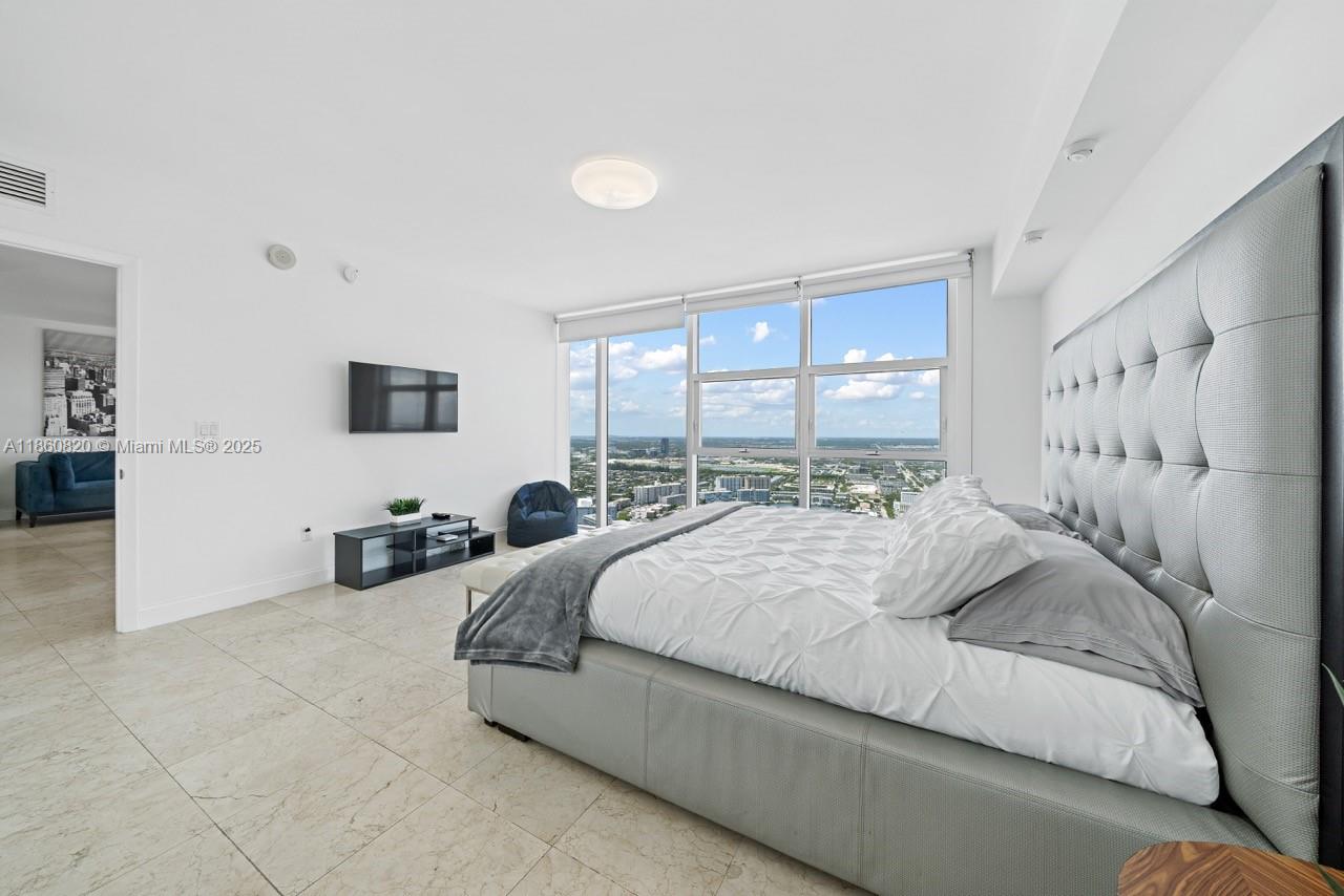 BEACH CLUB - Residential