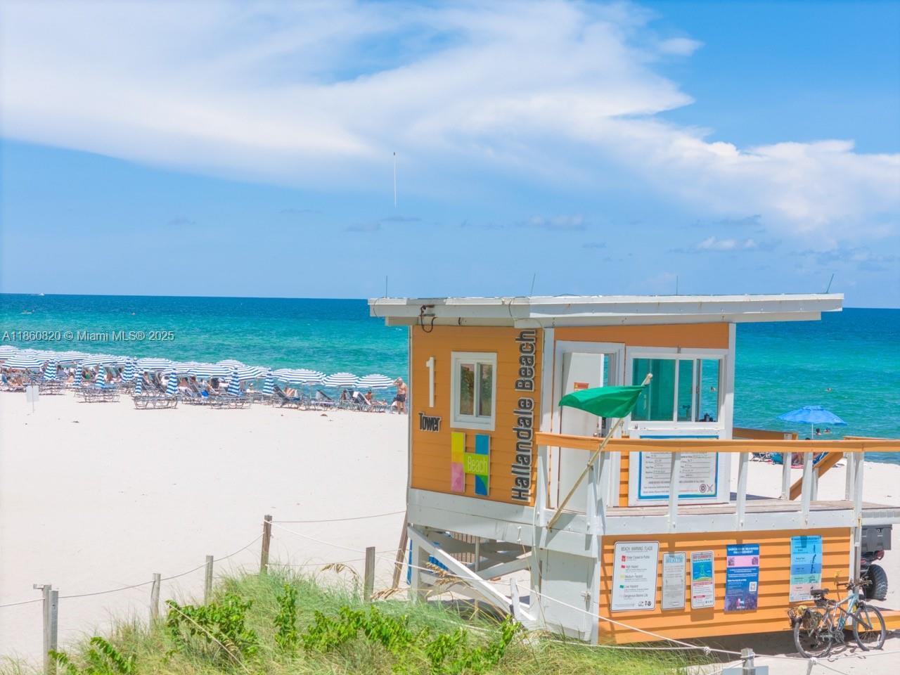 BEACH CLUB - Residential