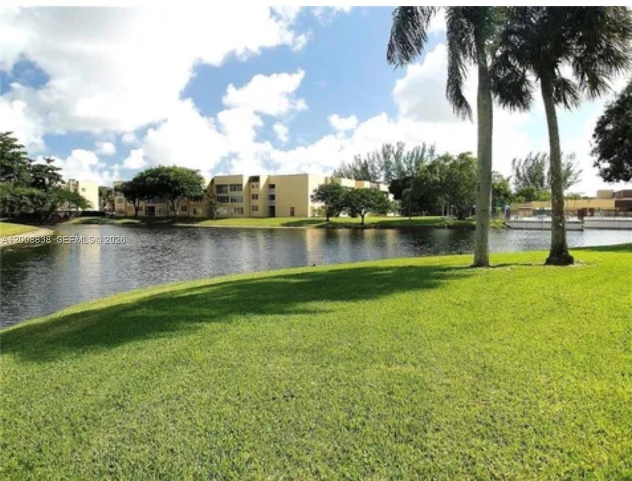 BERMUDA CLUB EIGHT CONDO - Residential