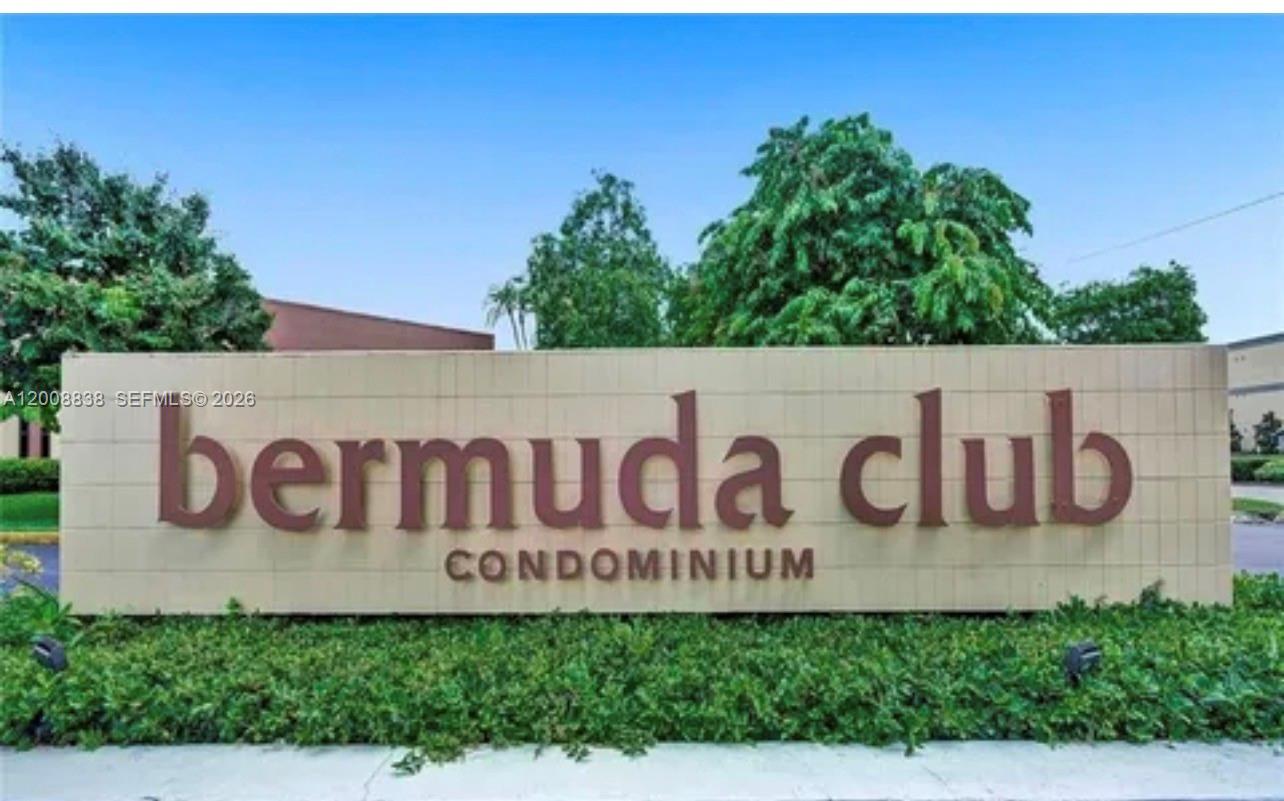 BERMUDA CLUB EIGHT CONDO - Residential