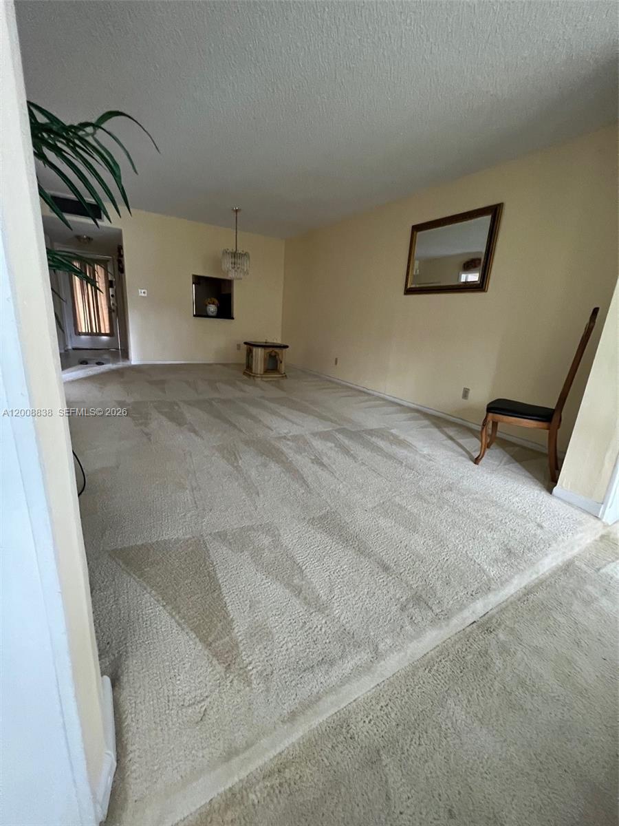 5860 NW 64th Ave 106