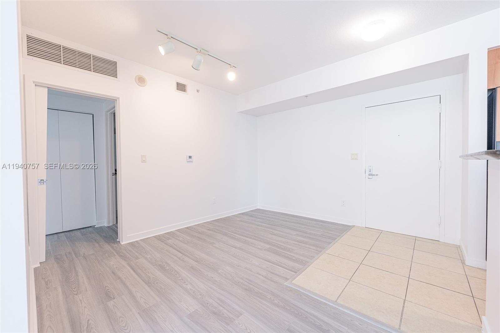 ONE MIAMI EAST - Residential