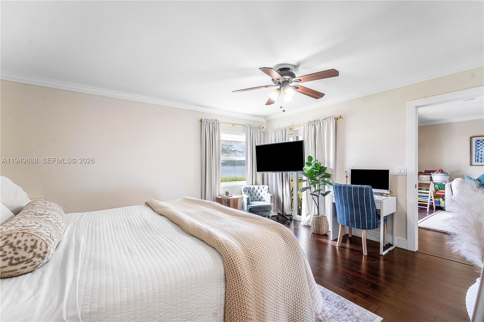 REPUBLIC SQUARE CONDO - Residential