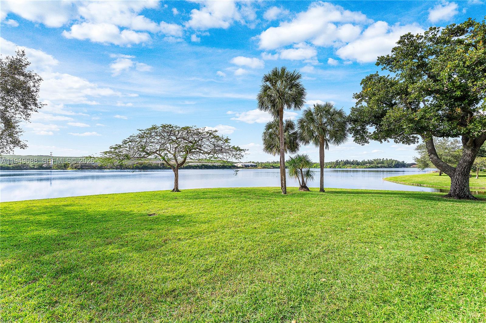 REPUBLIC SQUARE CONDO - Residential