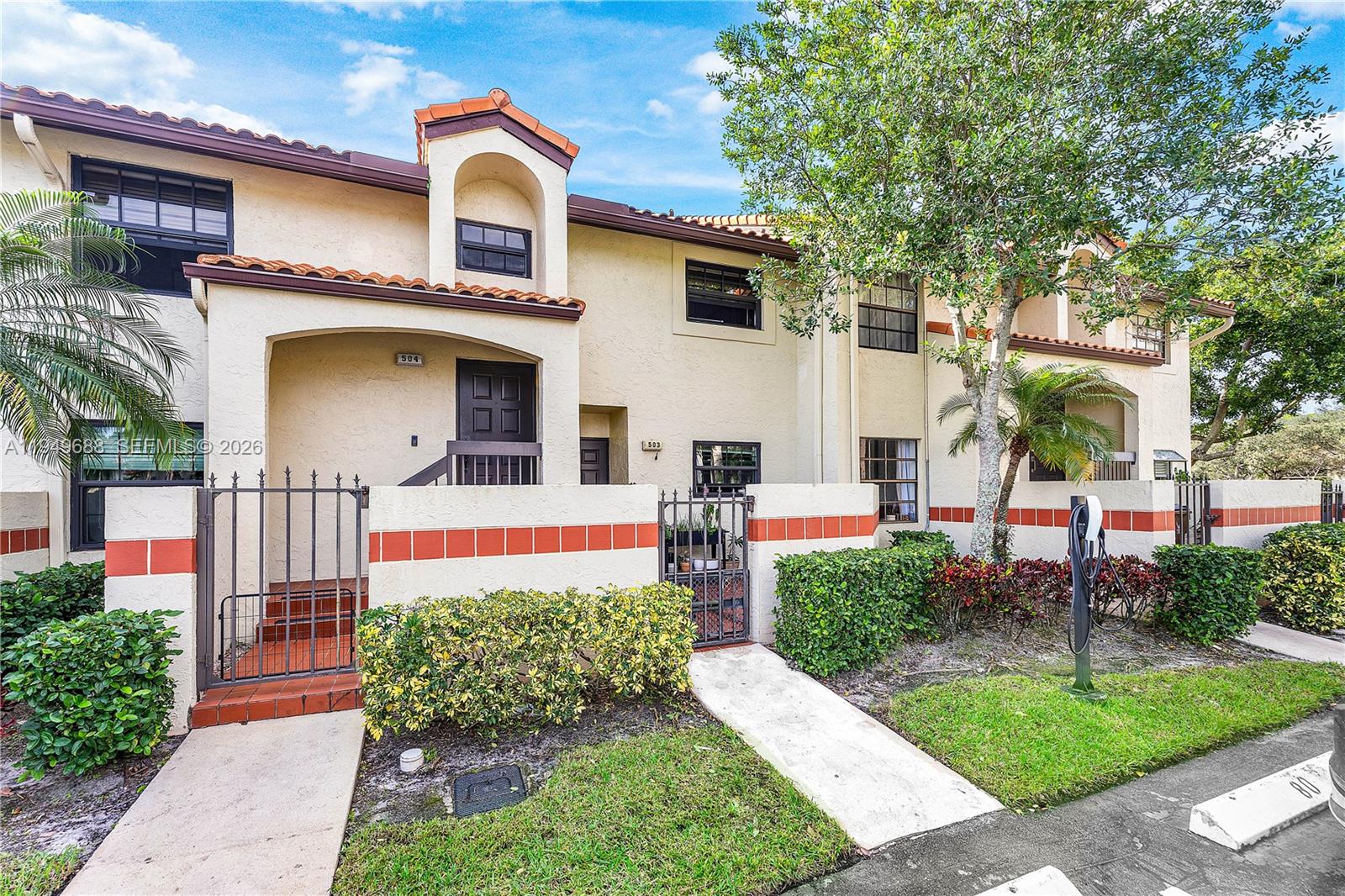 REPUBLIC SQUARE CONDO - Residential