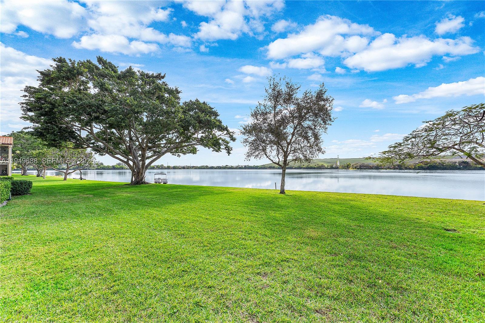 REPUBLIC SQUARE CONDO - Residential