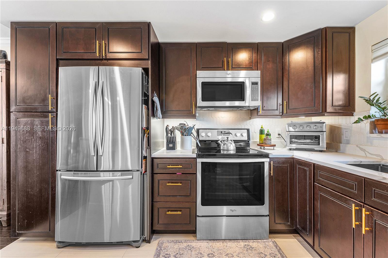 REPUBLIC SQUARE CONDO - Residential