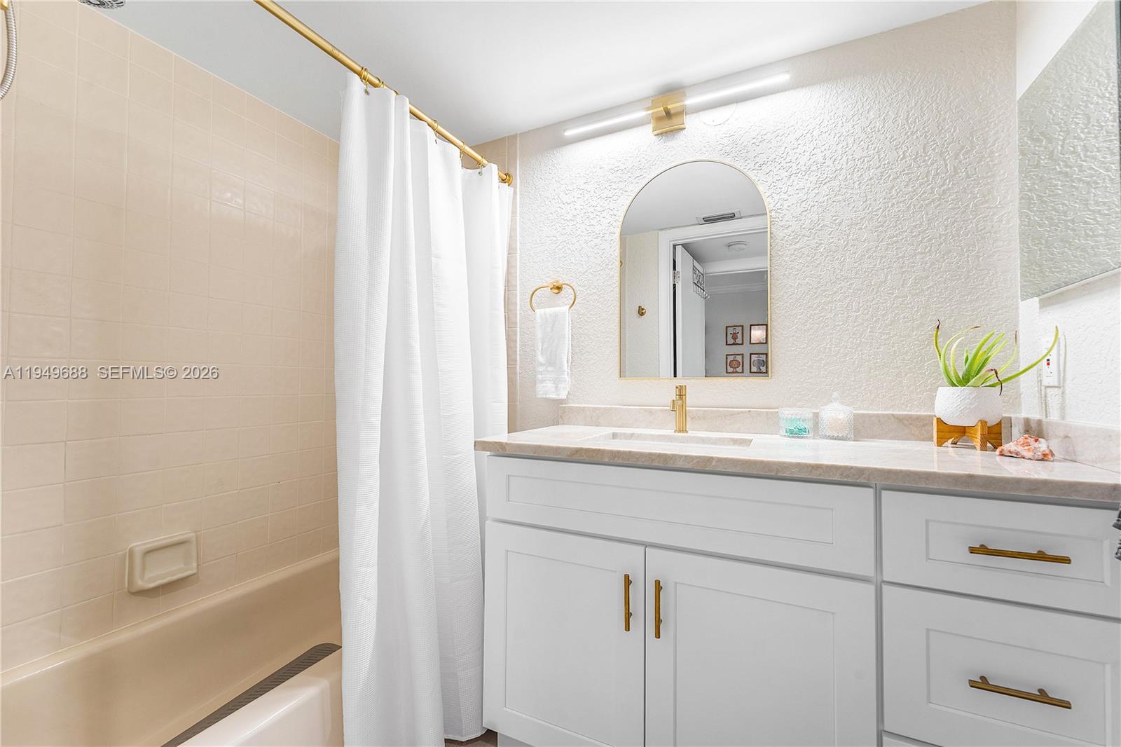 REPUBLIC SQUARE CONDO - Residential