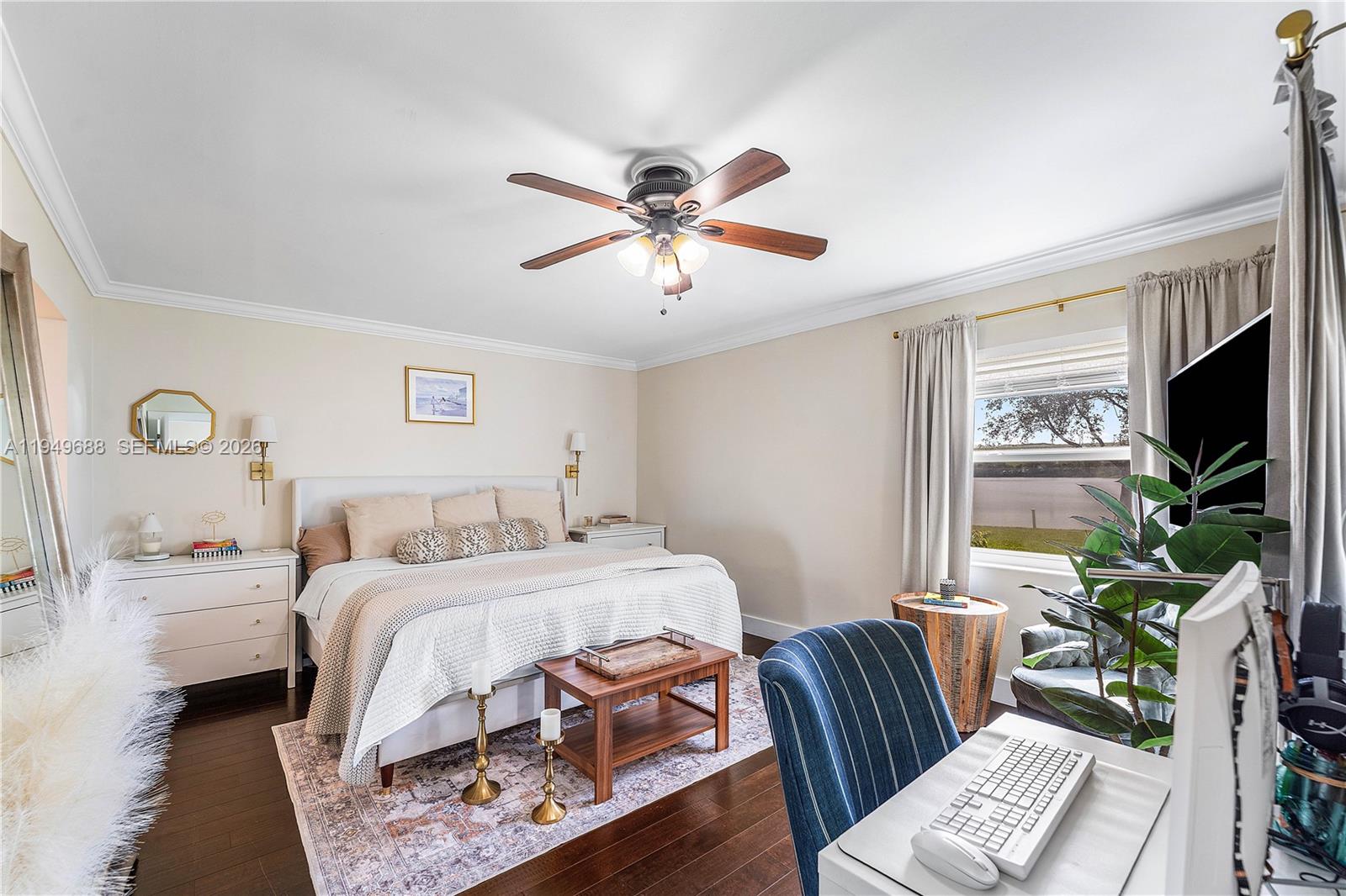 REPUBLIC SQUARE CONDO - Residential