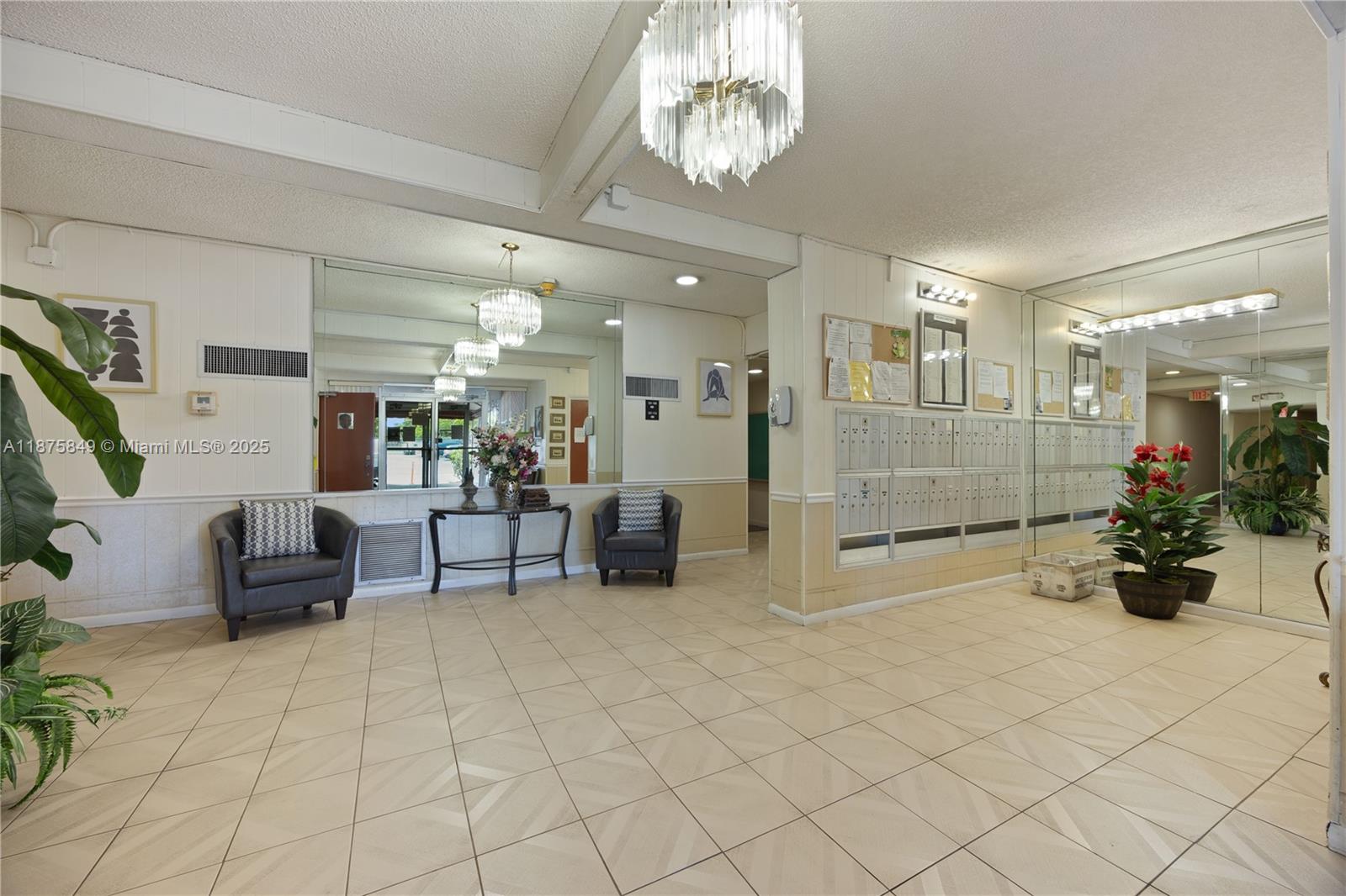 OAKBROOK IV V VI VII COND - Residential