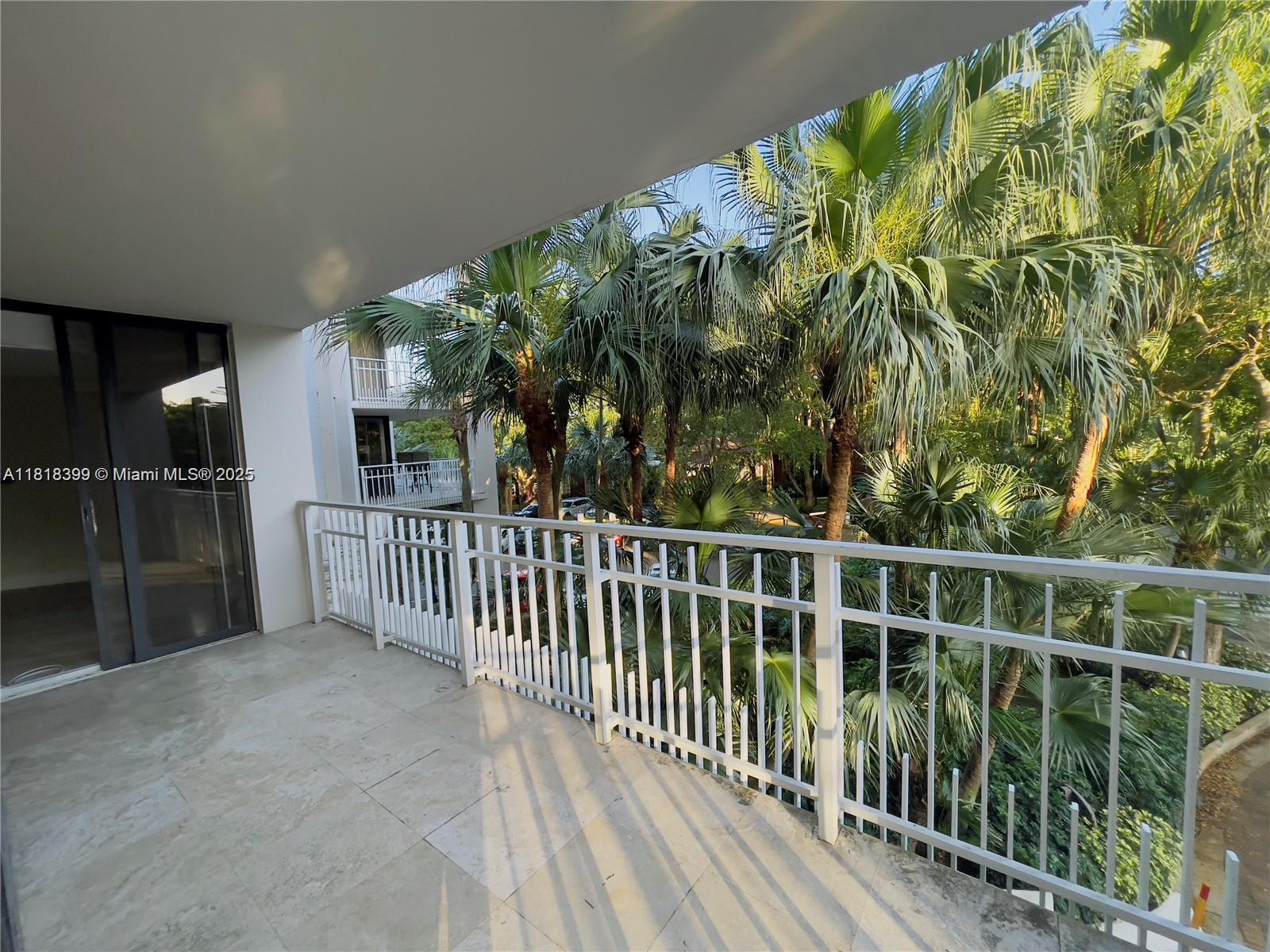 TOWERS OF QUAYSIDE CONDO - Residential Lease