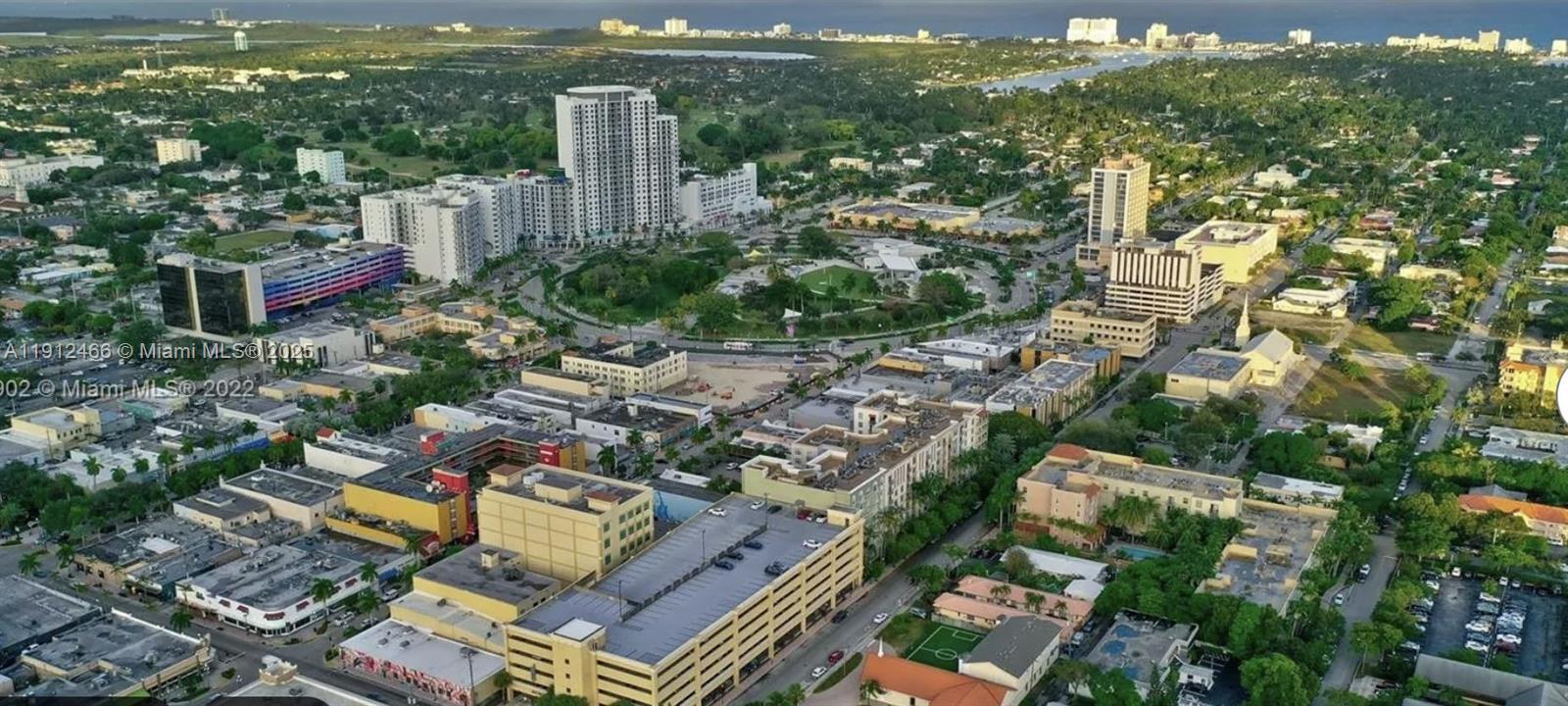 REGENT PARK CONDO - Residential