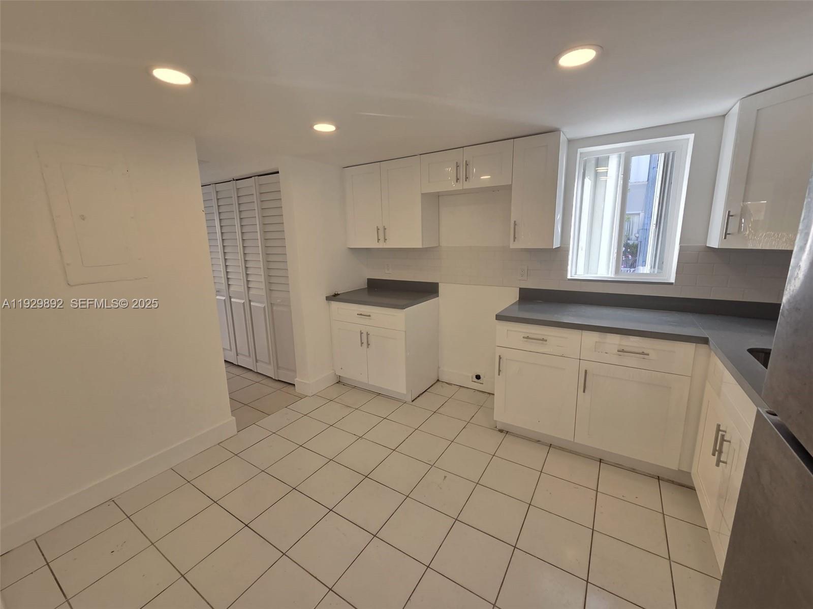 A J BENDLES - Residential Lease