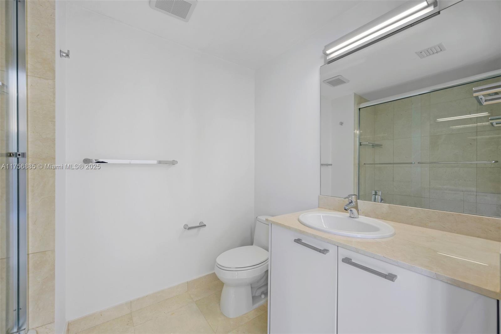 SAYAN CONDO - Residential Lease