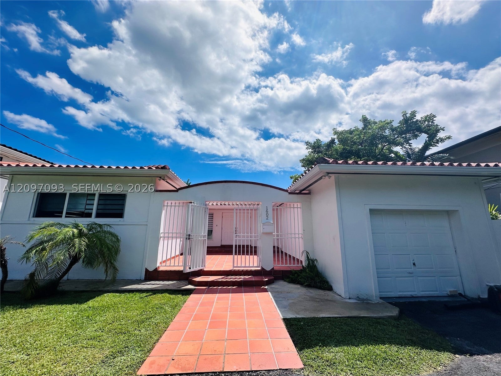 1602 Micanopy Ave