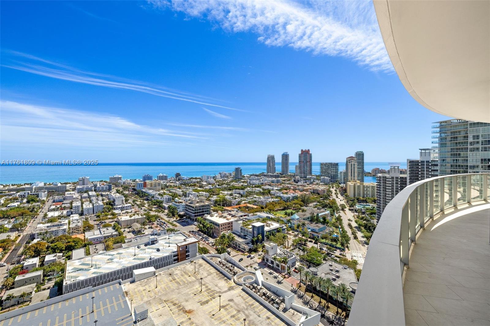 FIVE PARK - Residential