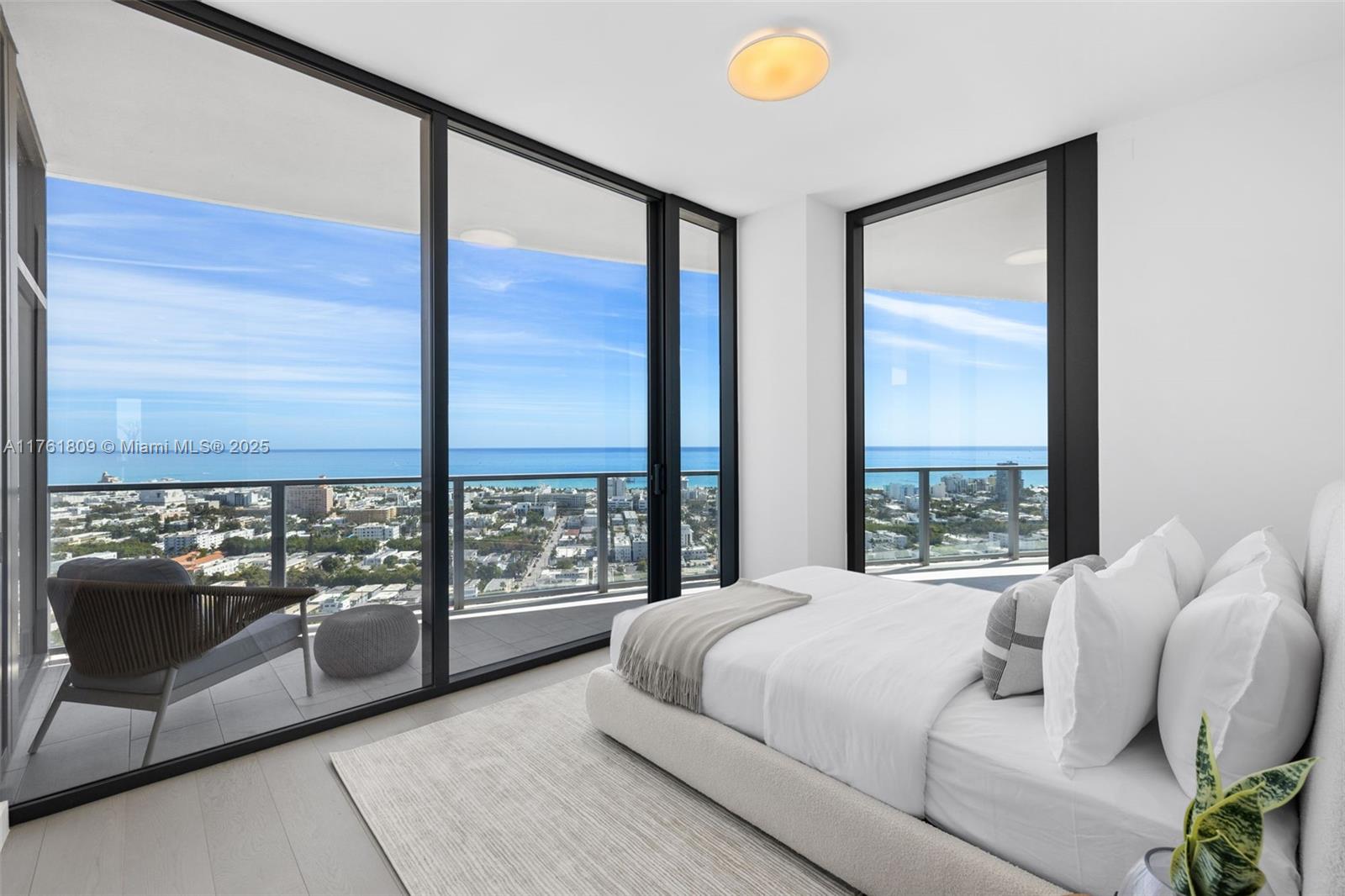 FIVE PARK - Residential