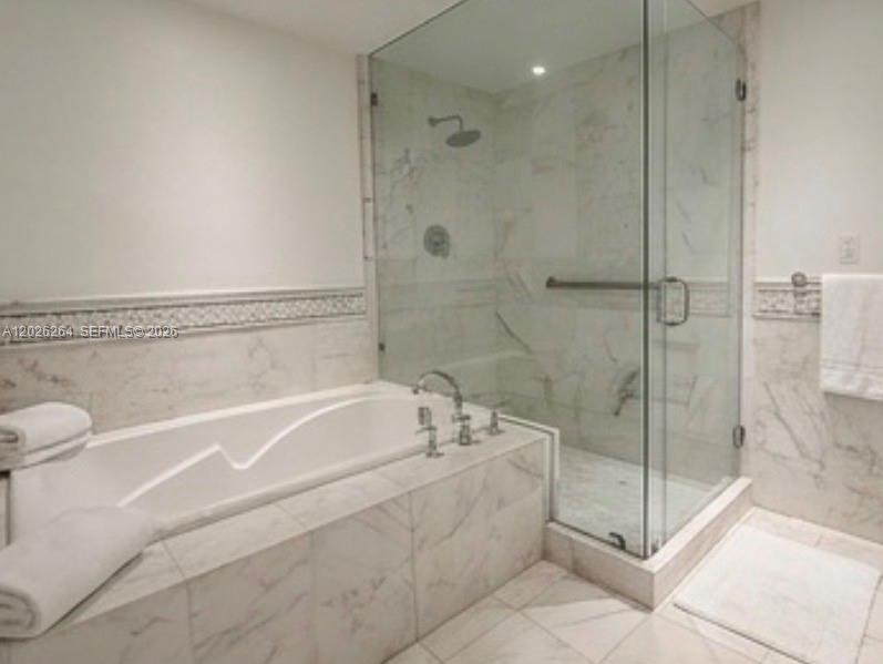 IMPERIAL HOUSE CODNO - Residential