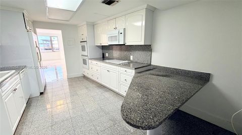 Tiny photo for Miami Beach, FL 33140 (MLS # A12026264)
