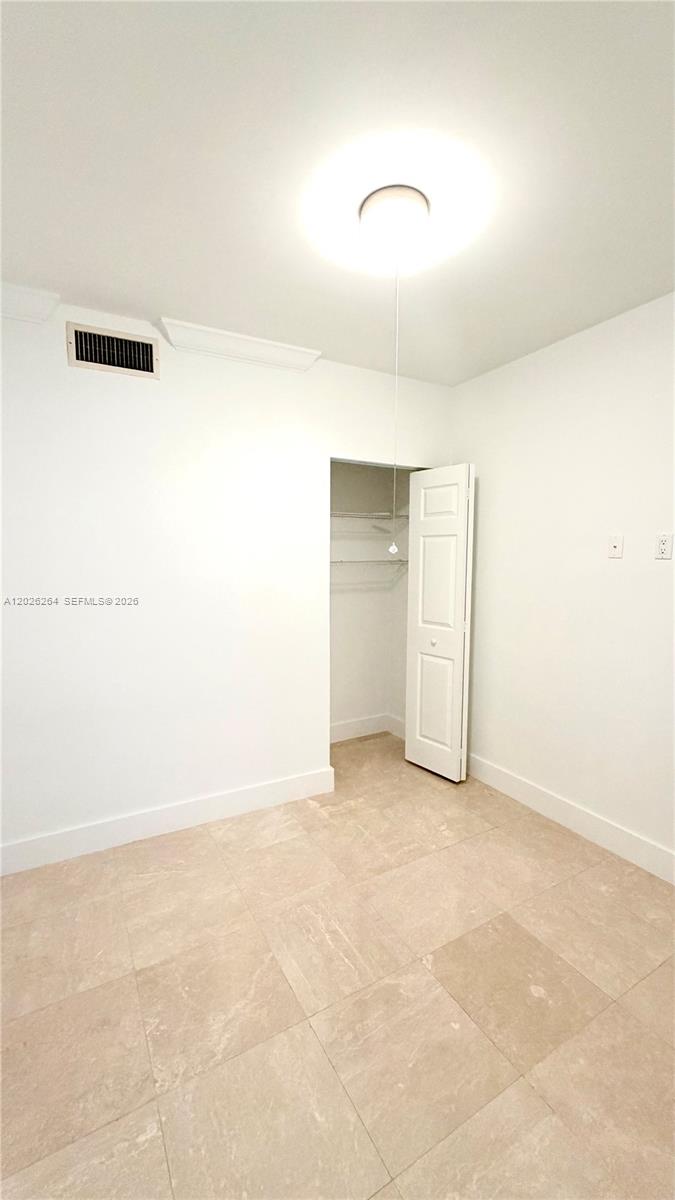 IMPERIAL HOUSE CODNO - Residential