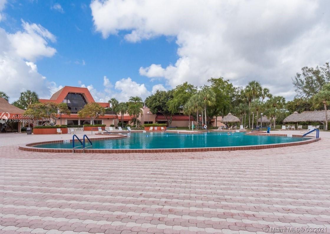 HOLIDAY SPRINGS VILLAGE 1 - Residential