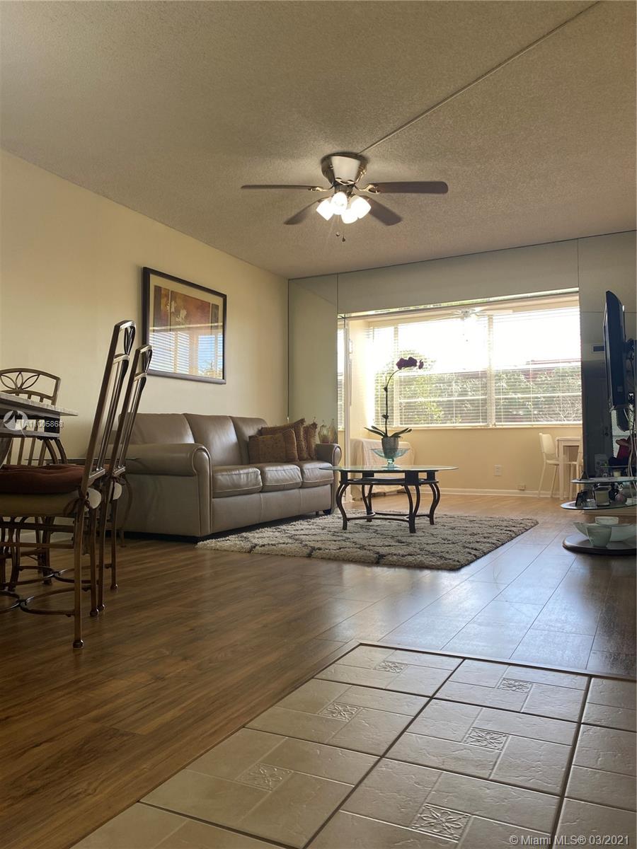 HOLIDAY SPRINGS VILLAGE 1 - Residential