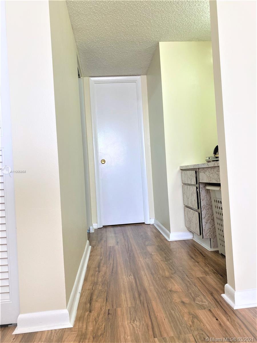 HOLIDAY SPRINGS VILLAGE 1 - Residential