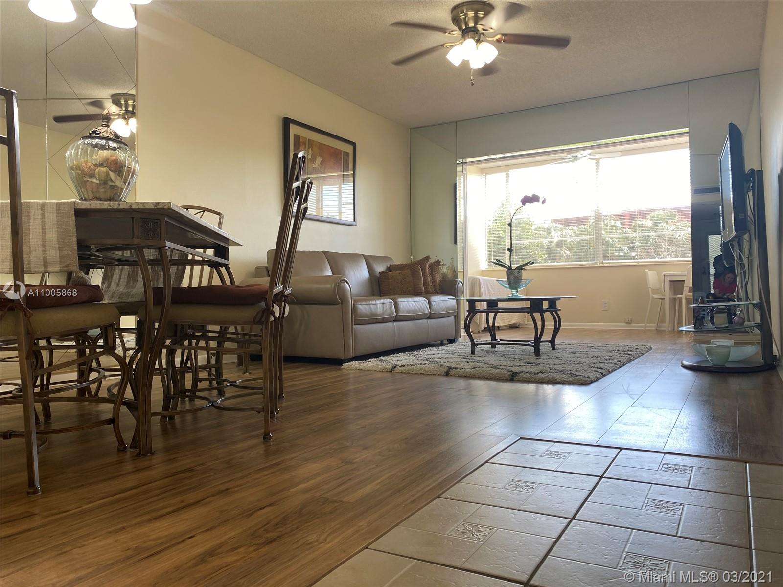 HOLIDAY SPRINGS VILLAGE 1 - Residential