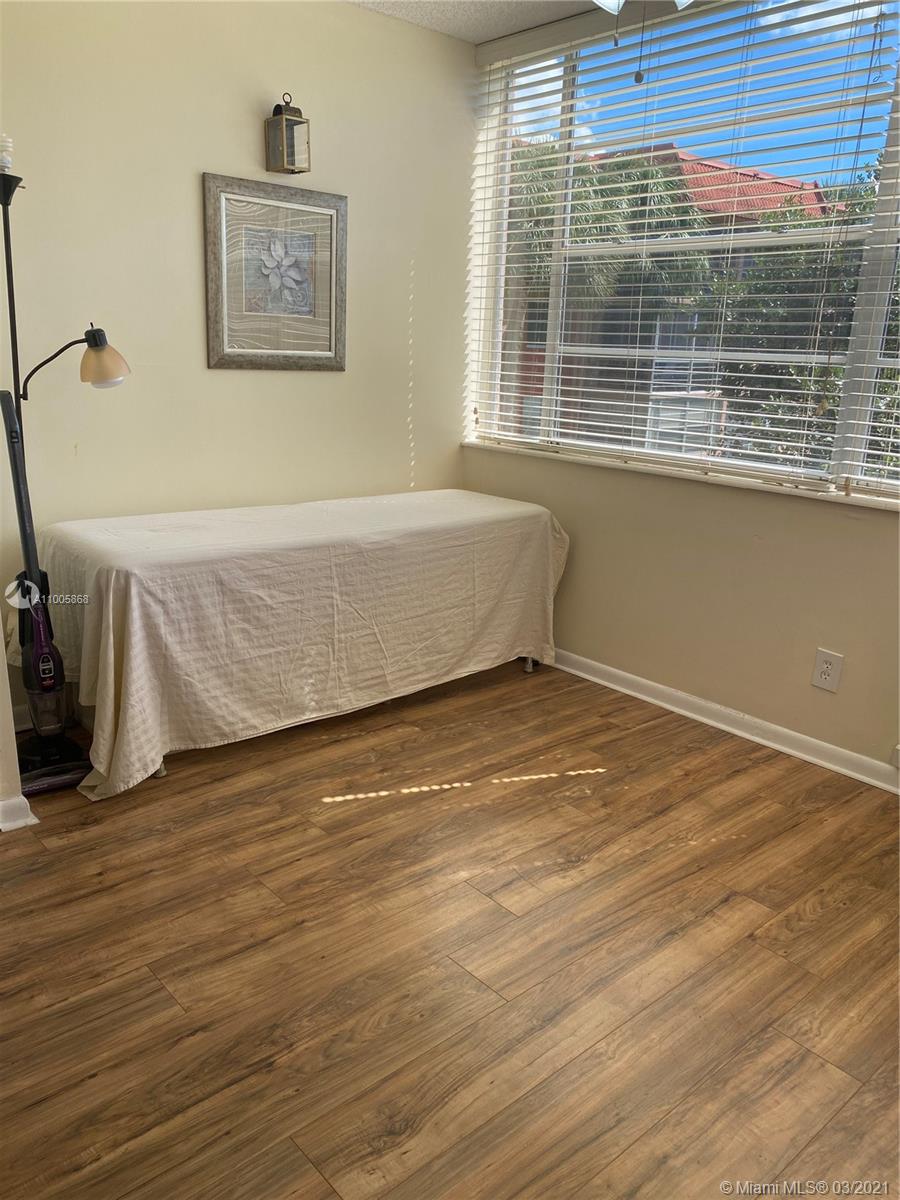 HOLIDAY SPRINGS VILLAGE 1 - Residential