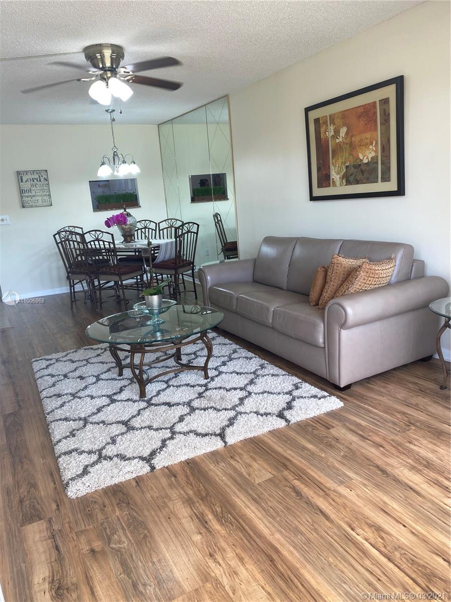 HOLIDAY SPRINGS VILLAGE 1 - Residential