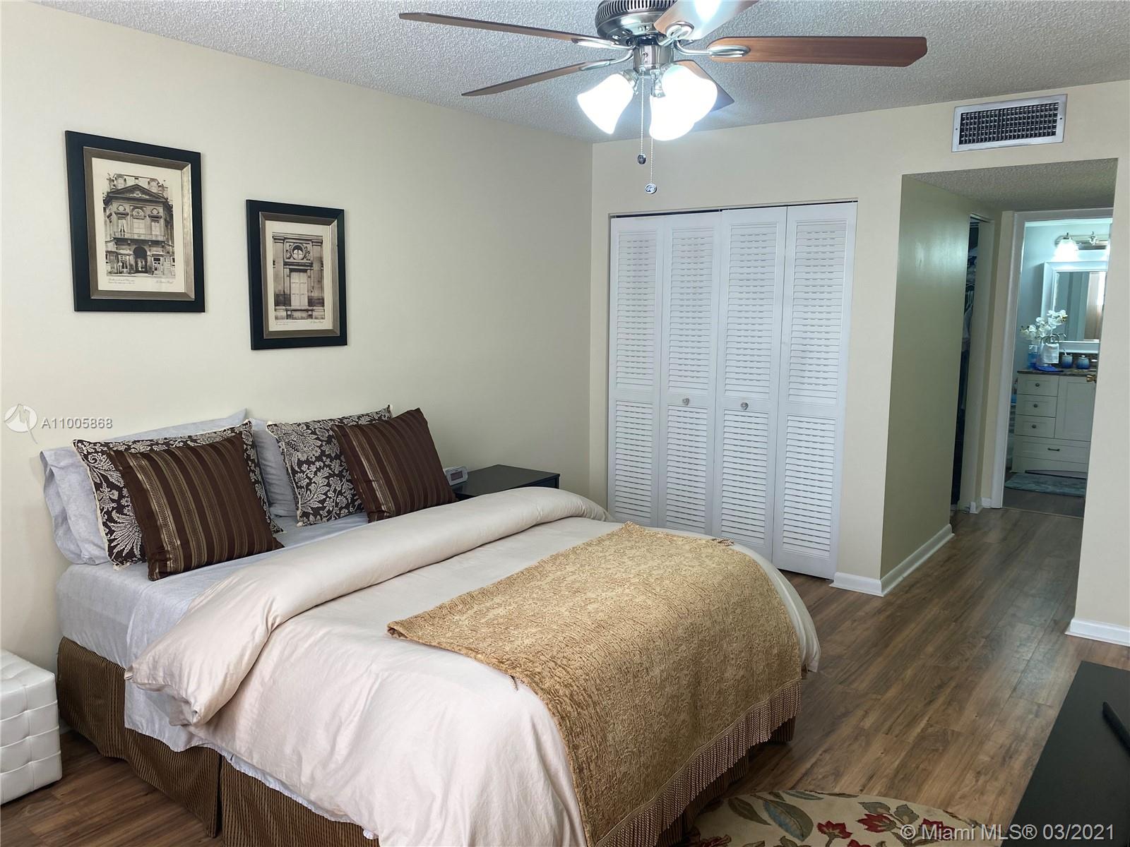 HOLIDAY SPRINGS VILLAGE 1 - Residential