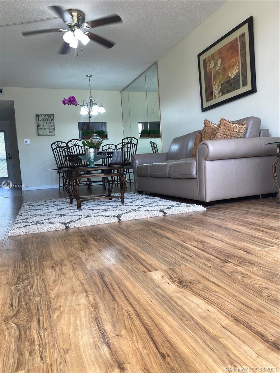 HOLIDAY SPRINGS VILLAGE 1 - Residential