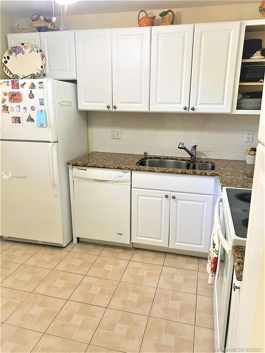 HOLIDAY SPRINGS VILLAGE 1 - Residential